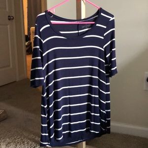 Quarter sleeve navy striped shirt
